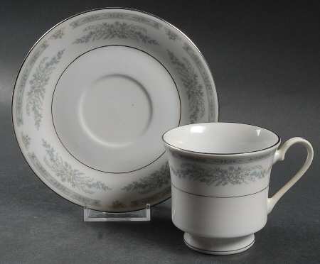 Diana Footed Cup & Saucer Set