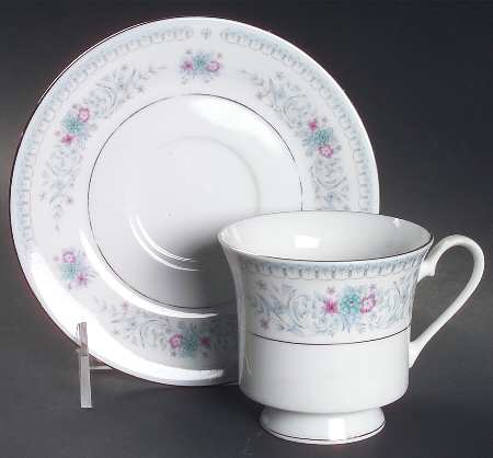 Harmony (Verge) Footed Cup & Saucer Set