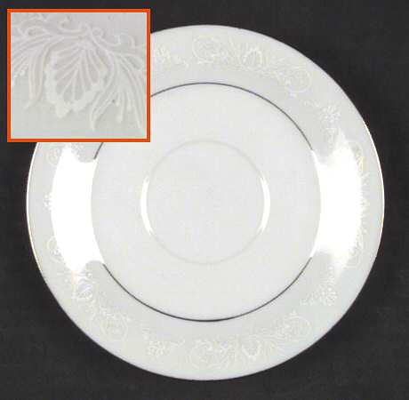 Royal Palm Saucer