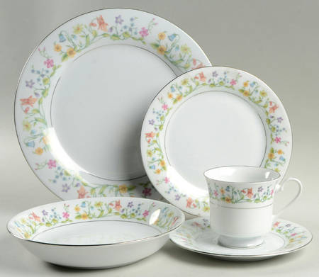 Susan 5 Piece Place Setting