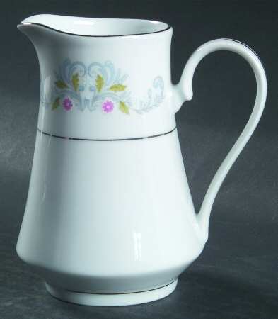 Windsor Creamer
