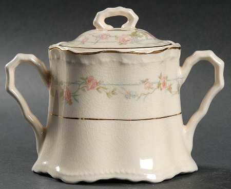 CRO19 Sugar Bowl & Lid