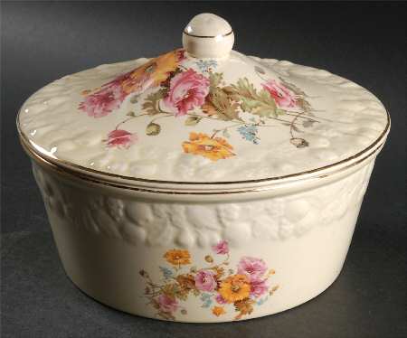 1238 1.5 Qt Round Covered Casserole