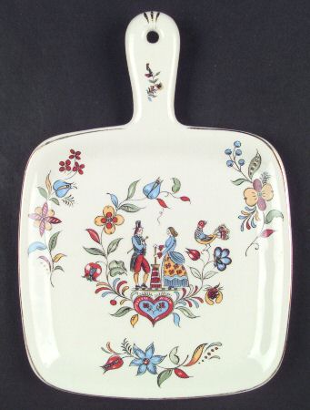 Dairy Maid (Gold Trim) by Crooksville