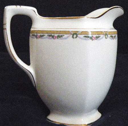 CRO57 Creamer
