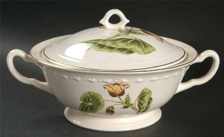 Delmar Begonia Round Covered Vegetable