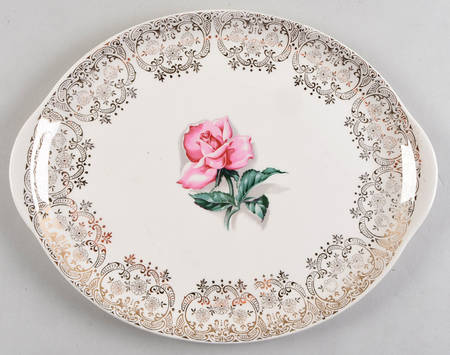 Delmar Rose 11" Oval Serving Platter