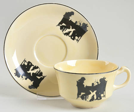 Silhouette Flat Cup & Saucer Set