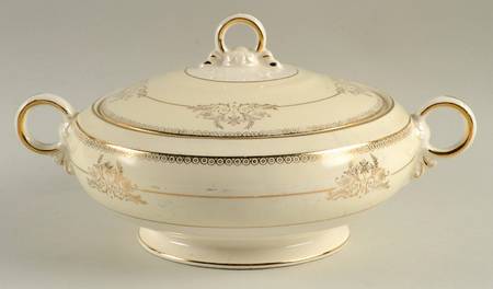 10007 Round Covered Vegetable