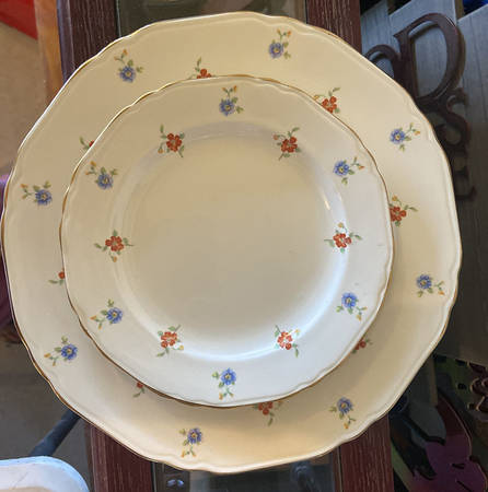 CRP18 Dinner Plate