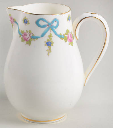 Blue Bow Creamer