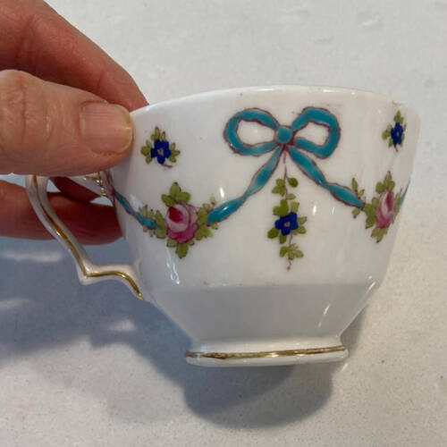 Blue Bow Footed Cup