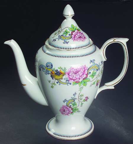 Chelsea Manor Small Coffee Pot & Lid by Crown Staffordshire