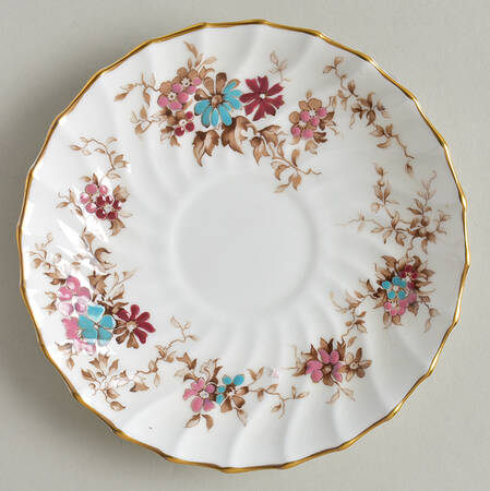 Elizabethan Saucer