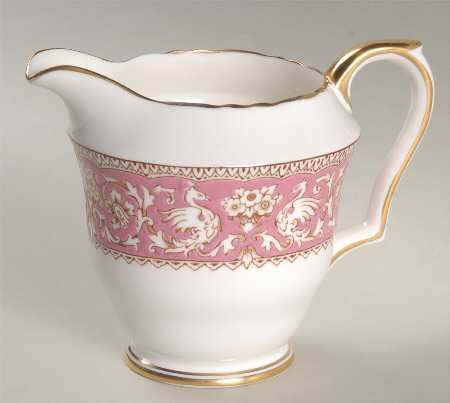 Ellesmere Pink Creamer