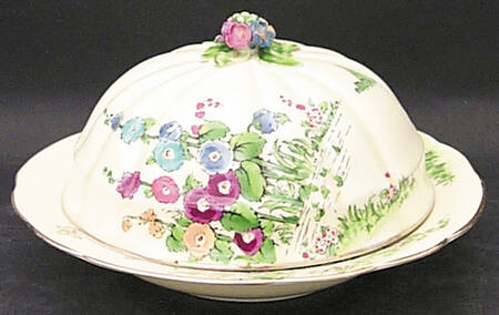 Hollyhock Muffin Dish & Lid