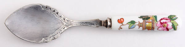 Pagoda Bon Bon Spoon