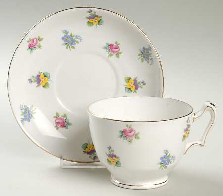 Rose Pansy Oversized Cup & Saucer Set