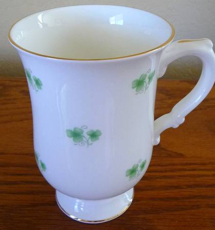 Shamrock by Crown Staffordshire