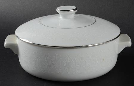 Lovelace Individual Casserole & Lid