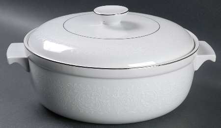 Lovelace 2 Qt Round Covered Casserole