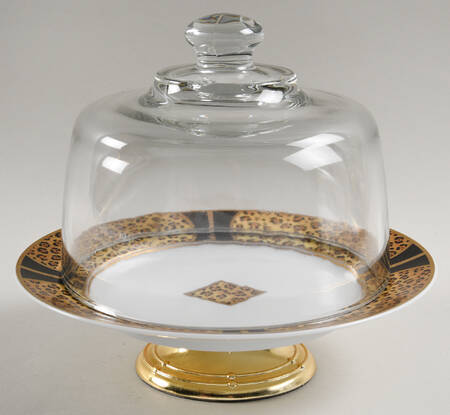 Amazonian Jaguar 6 1/2"-7 1/2" Footed Cheese Plate w/ Glass Dome HC
