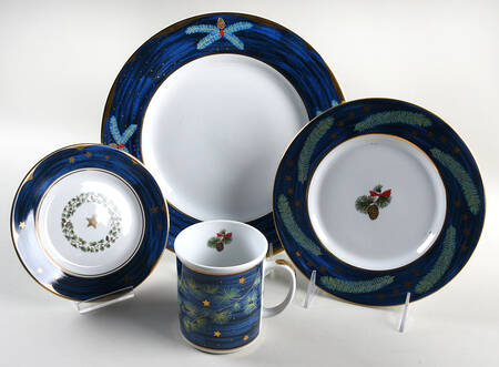 Sylvan Nocturne 32 Piece Estate Set