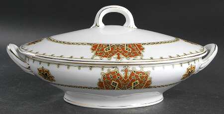 16845 Oval Covered Vegetable