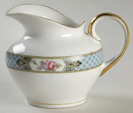 2241 (Altwasser) Creamer