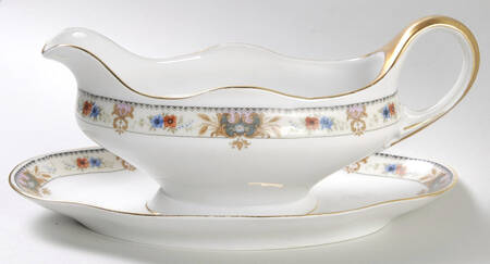 2251 Gravy Boat with Attached Underplate
