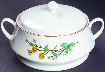 Woodhill 1.75 Qt Round Covered Casserole