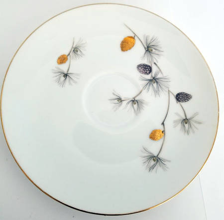 Golden Pine Saucer