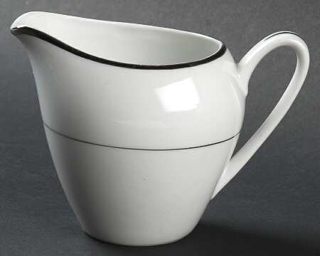 Simplicity Creamer