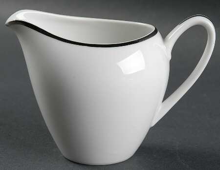 Wedding Band Creamer