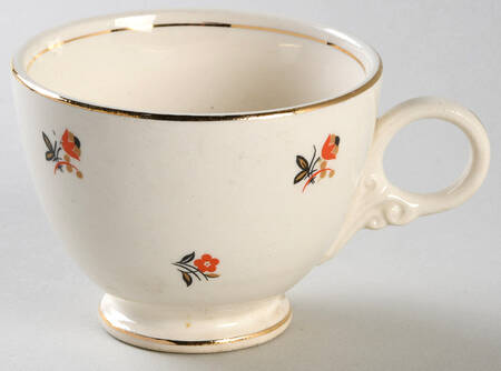 Cardinal Footed Cup