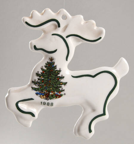 Christmas Tree (Narrow Green Band) Ornament