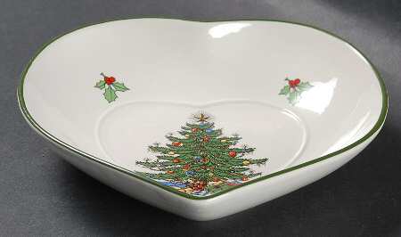 Christmas Tree (Narrow Green Band) Heart Shaped Dish