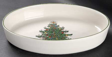 Christmas Tree (Narrow Green Band) 11" Oval Baker