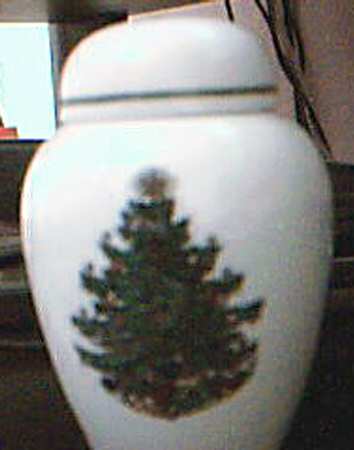 Christmas Tree (Narrow Green Band) Small Ginger Jar & Lid