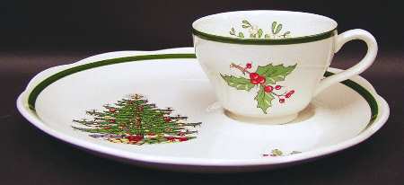 Christmas Tree (Wide Green Band) Snack Plate & Cup Set