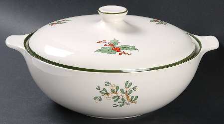 Christmas Tree (Wide Green Band) Round Covered Vegetable