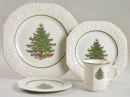 Dickens Embossed Christmas (Cream) 4 Piece Place Setting
