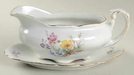 CWH1 Gravy Boat & Underplate