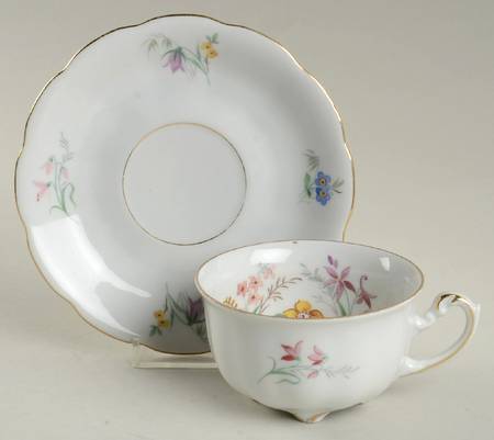 CWH1 Footed Cup & Saucer Set