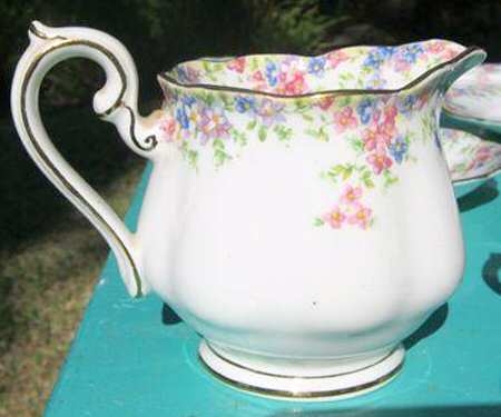 Maytime Creamer