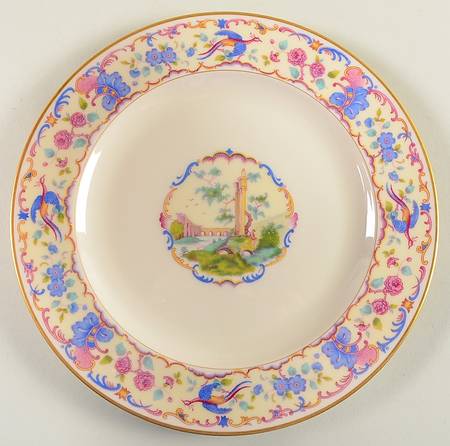 D1071 Luncheon Plate