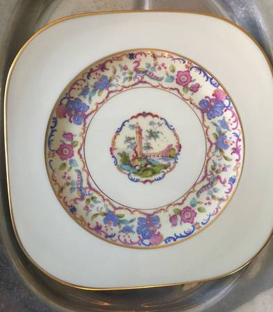 D1071 Square Salad Plate