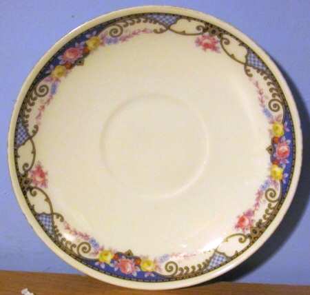 76702 Saucer
