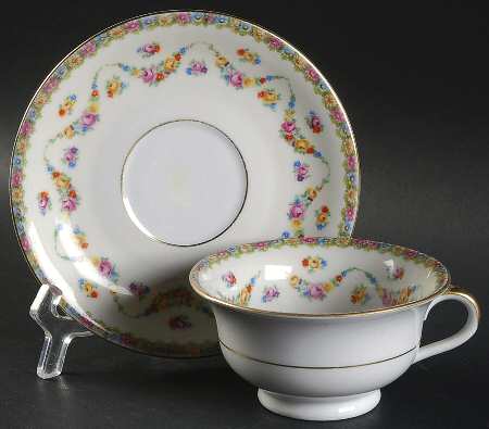 CZE1 Footed Cup & Saucer Set