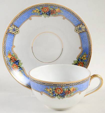 Dorchester Flat Cup & Saucer Set